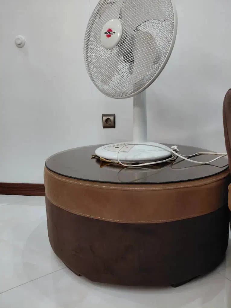 یک دست مبل راحتی|مبلمان خانگی و میز عسلی|چابکسر, |دیوار