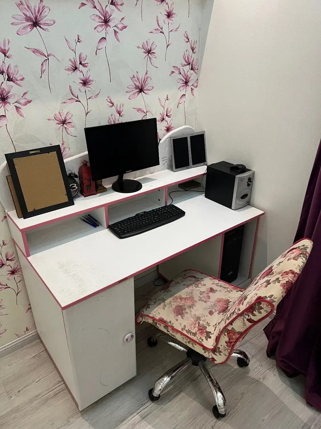 میز تحریر با صندلی متحرک|میز تحریر و کامپیوتر|رشت, بلوار گیلان|دیوار