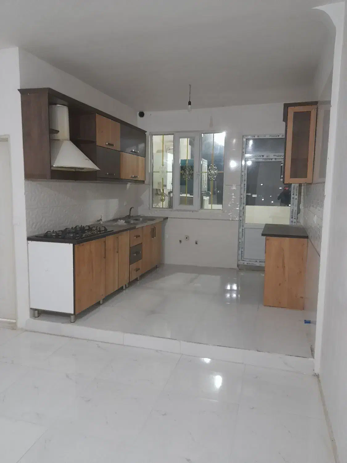 اجاره آپارتمان ۱۰۵ متری نوساز|اجارهٔ آپارتمان|وحیدیه, |دیوار