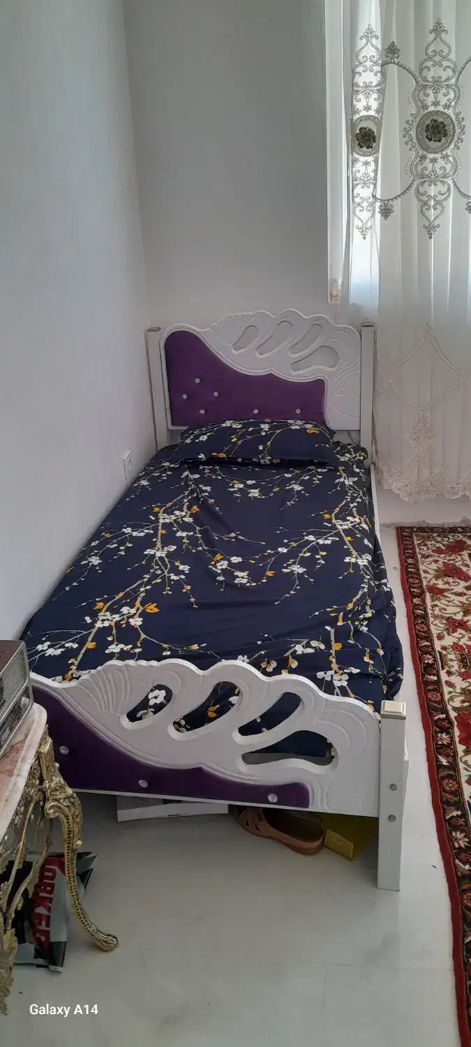 لوستر سرامیکی و تخت خواب یک فره|لوستر و چراغ آویز|پرند, فاز ۰|دیوار