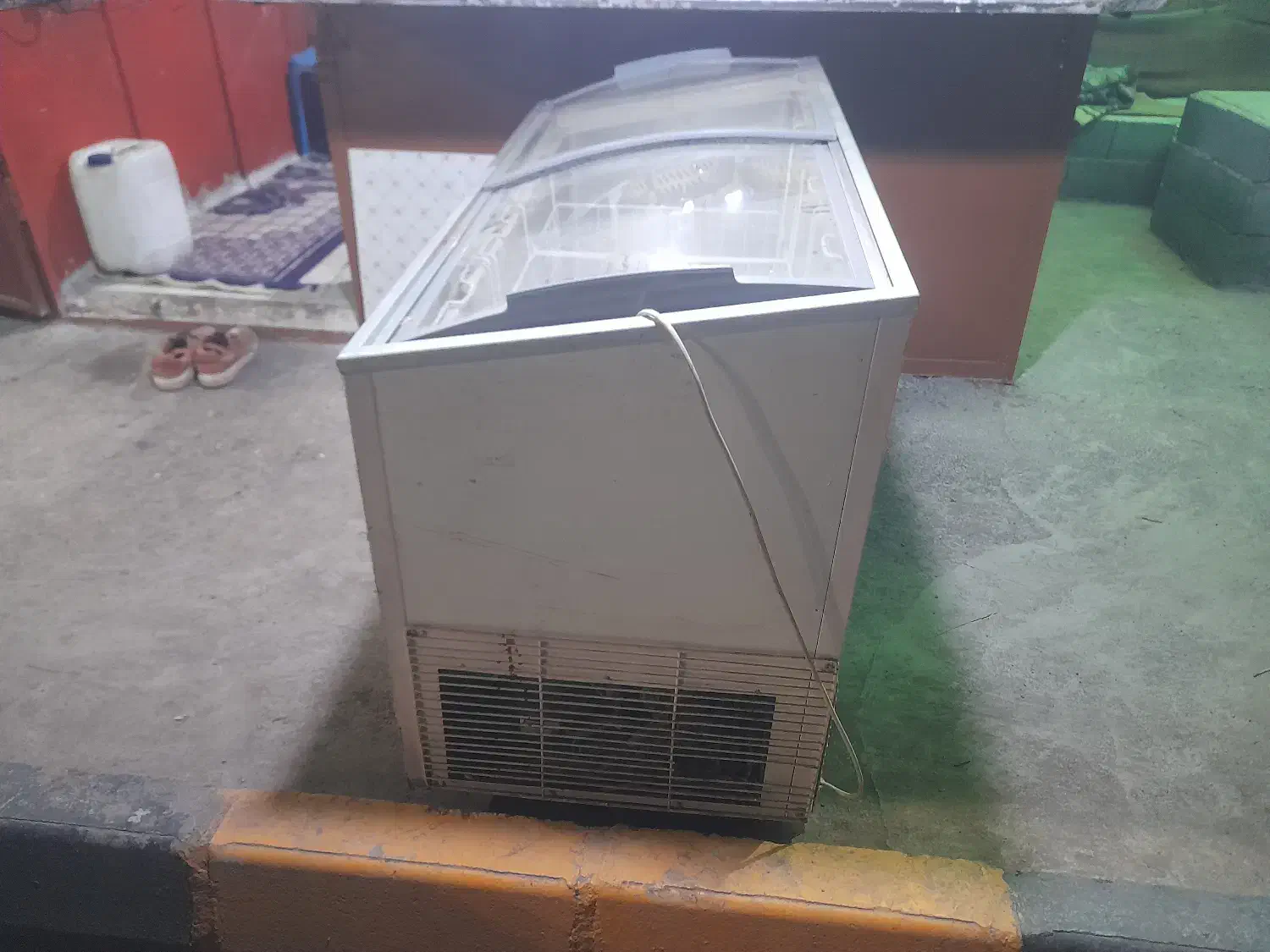 یخچال بستنی بشرط برای فروش|فروشگاه و مغازه|سیاهکل, |دیوار