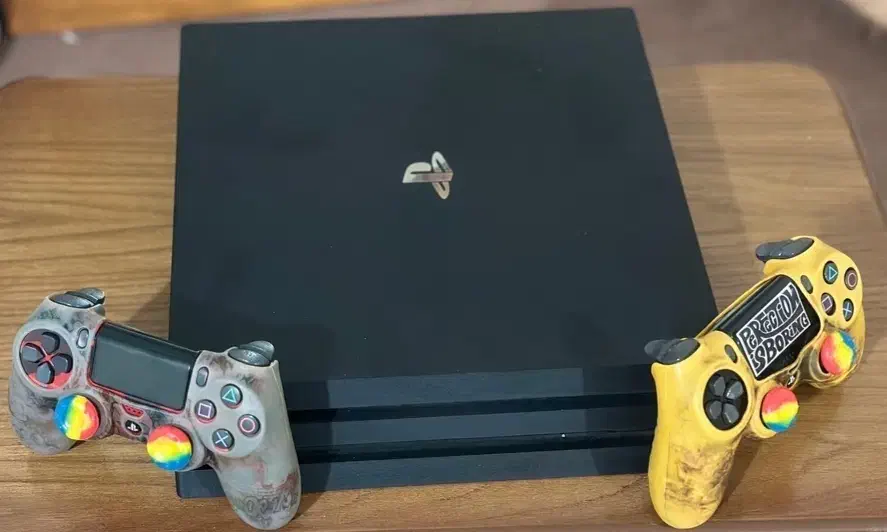 PS4 pro|کنسول، بازی ویدئویی و آنلاین|گنبد کاووس, |دیوار