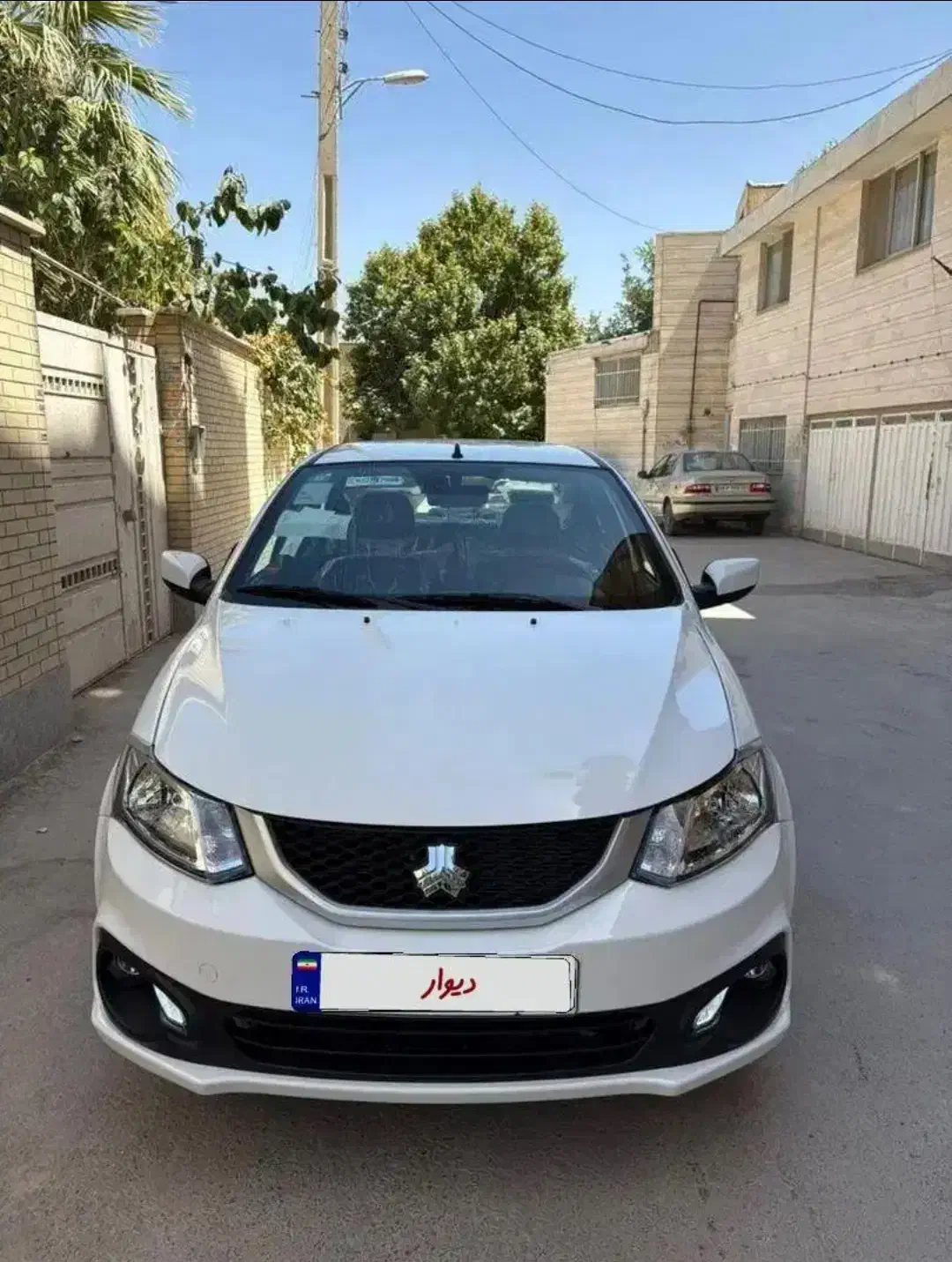 عروسک|اسباببازی|شاهینشهر, عطار|دیوار