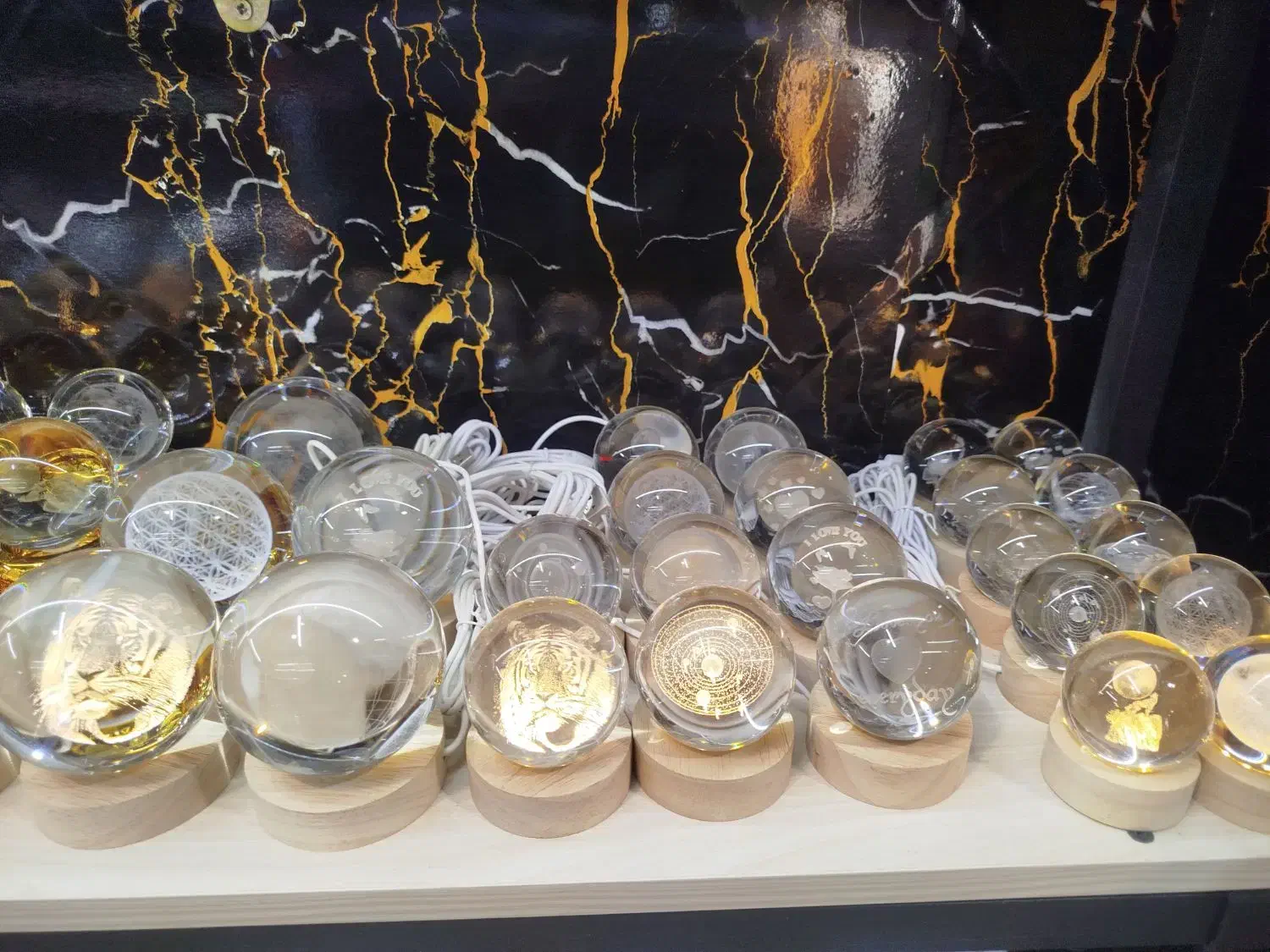 گوی|کلکسیون اشیاء عتیقه|تهران, بازار|دیوار