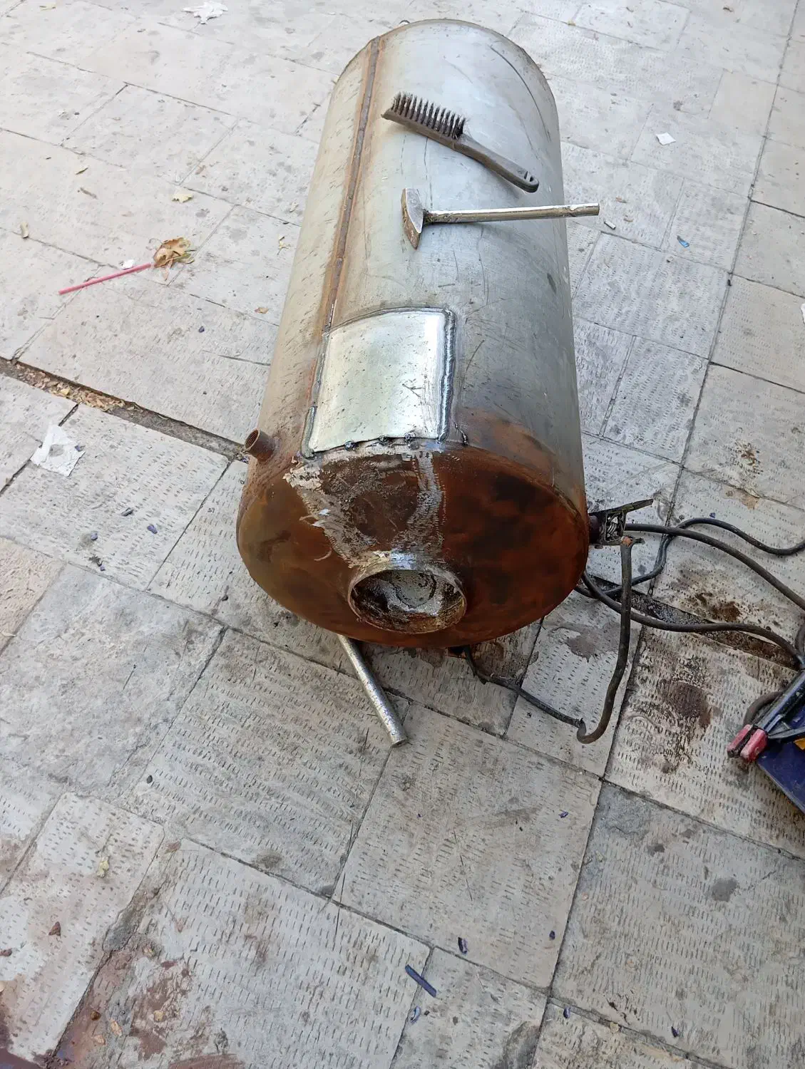 جوشکاری آبگرمکن ایستاده و تانکر سازی|خدمات پیشه و مهارت|کرمانشاه, |دیوار