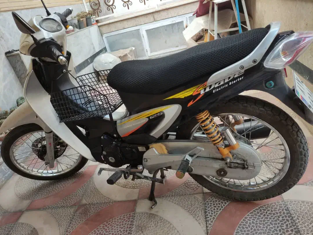 موتور بیکلاچ نامی|موتورسیکلت|کرمان, |دیوار