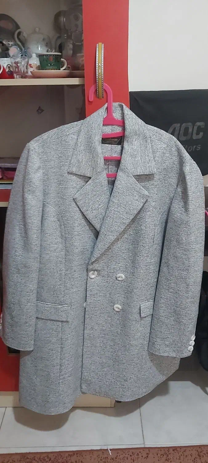 پالتو پاییزه|لباس|پردیس, فاز ۴|دیوار