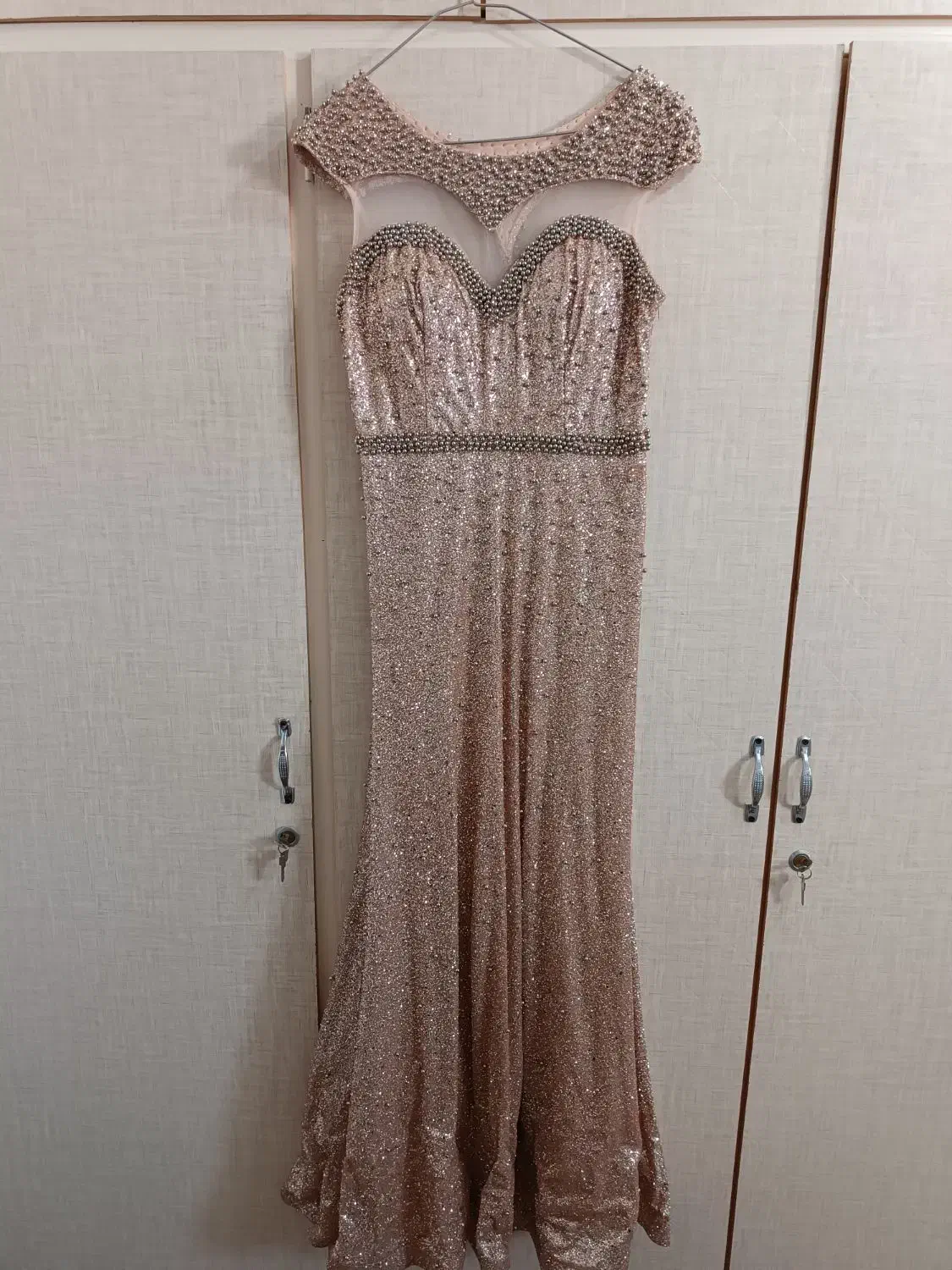 لباس مجلسی شاین دار|لباس|قم, آزادگان|دیوار