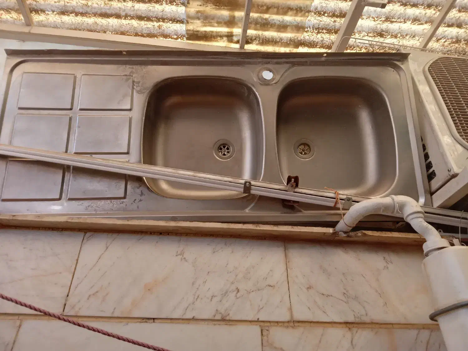 سینک وآب چکان|آبچکان و نظمدهنده ظروف|قزوین, |دیوار