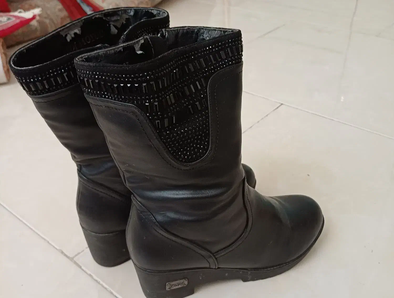 بوت سایز ۳۷|کیف، کفش، کمربند|تهران, والفجر (افسریه)|دیوار