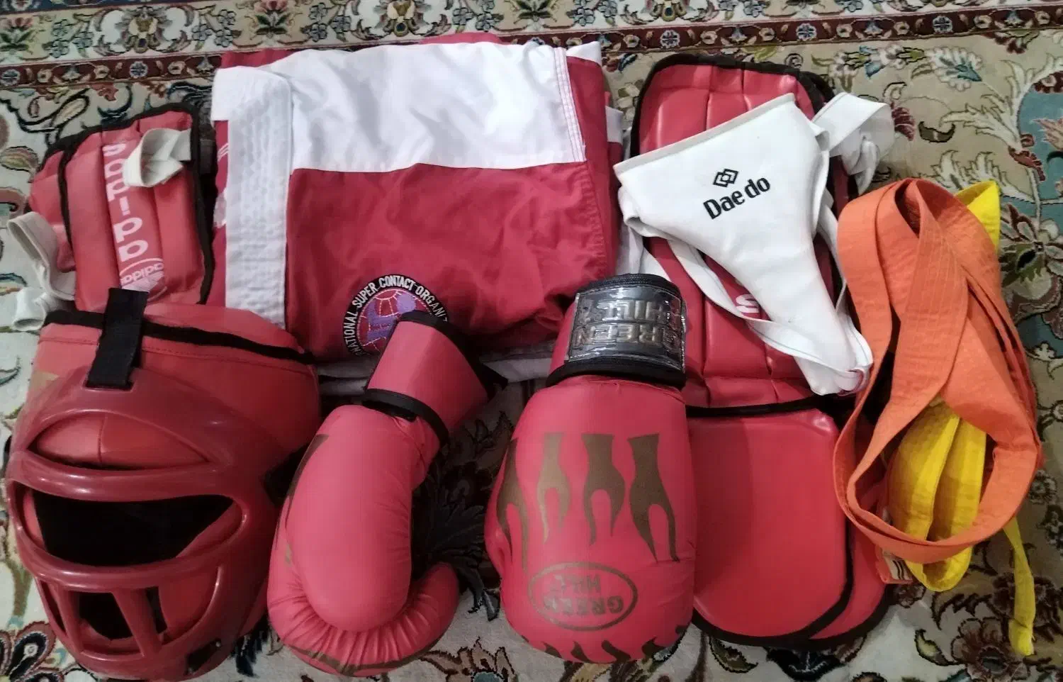 وسایل کیک بوکسینگ|تجهیزات ورزشی|ری, صالحآباد شرقی|دیوار