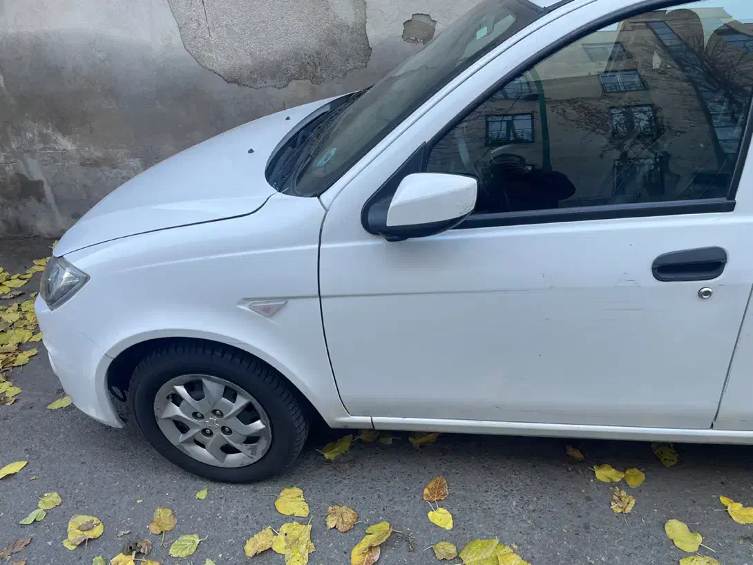 ساینا مدل ۹۸ سالم و ۶۷ تا کارکرد|خودرو سواری و وانت|ری, حمزه‌آباد|دیوار