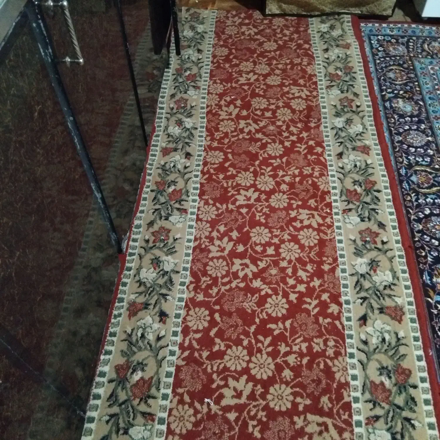 دو عدد. کناره|فرش|زاهدان, |دیوار