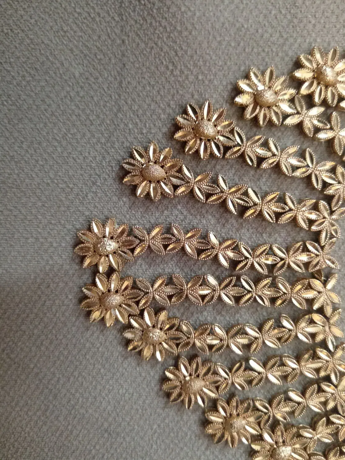 گردنبندطلا فروش فوری بدون سود بدون اجرت|جواهرات|کازرون, |دیوار