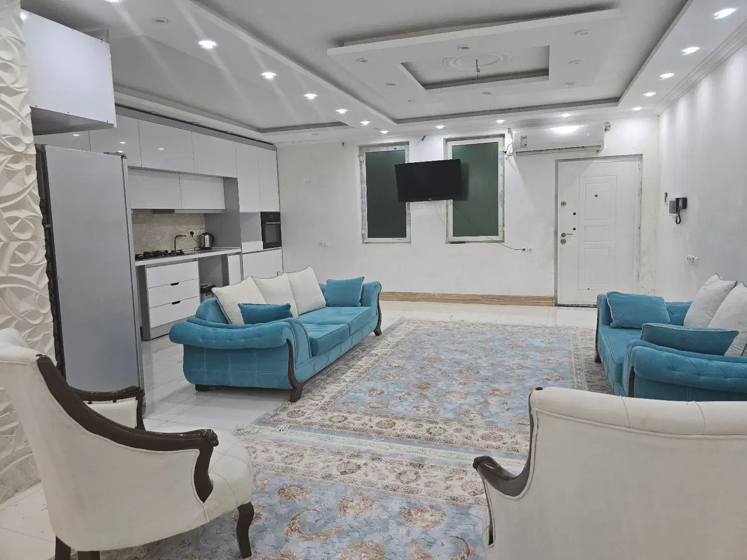 ویو دریا نوساز دو خوابه ساحلی کنارهتل ناکو چرخ فلک|اجارهٔ کوتاهمدت آپارتمان و سوئیت|بوشهر, |دیوار