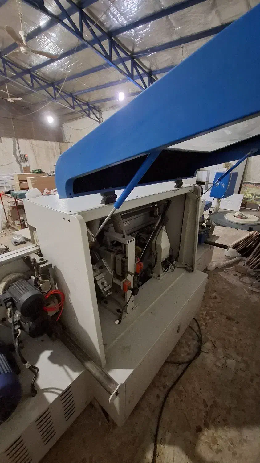 لبه چسبان.پمپ باد.مکنده|ماشینآلات صنعتی|اصفهان, رهنان|دیوار