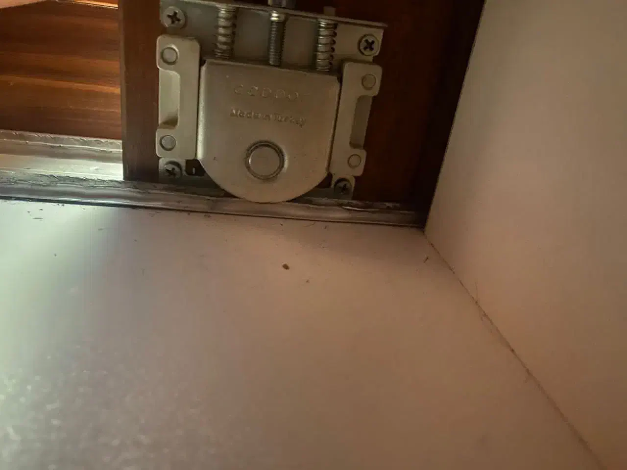 تعمیرات و نصب کابینت.کمددیواری. پارتیشن|خدمات پیشه و مهارت|تهران, منیریه|دیوار