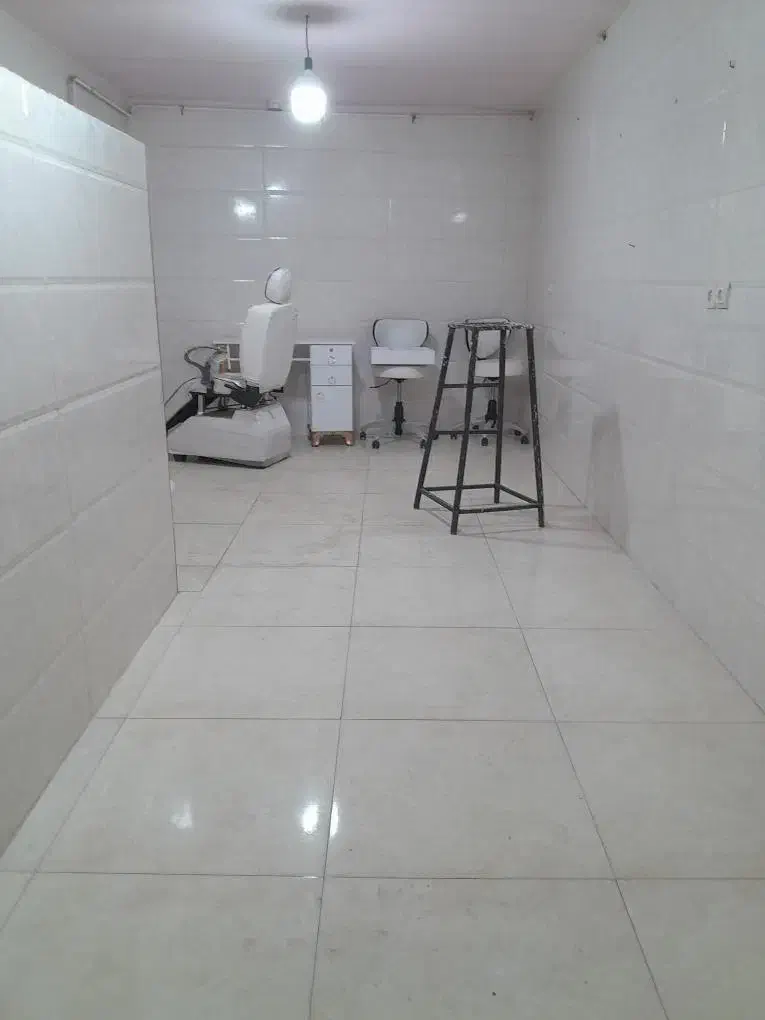 مغازه|اجارهٔ مغازه و غرفه|بروجرد, |دیوار