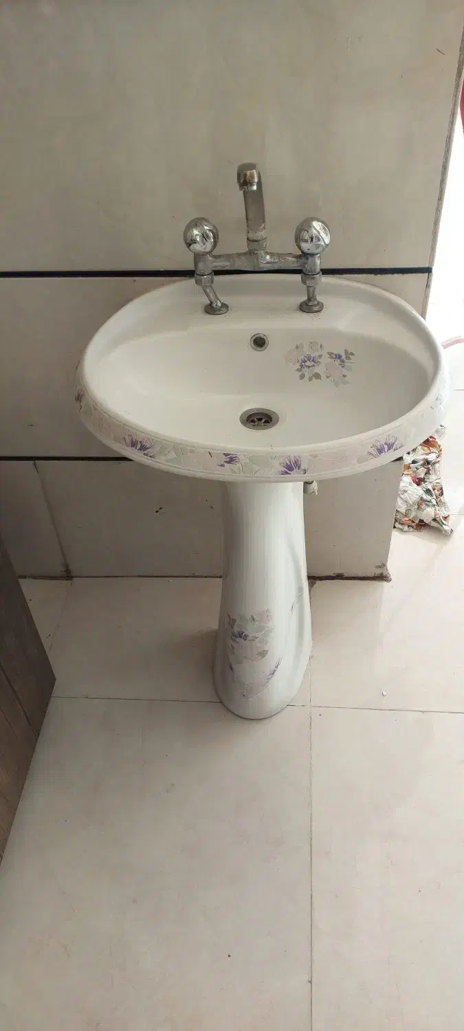 روشویی|لوازم سرویس بهداشتی|قزوین, |دیوار