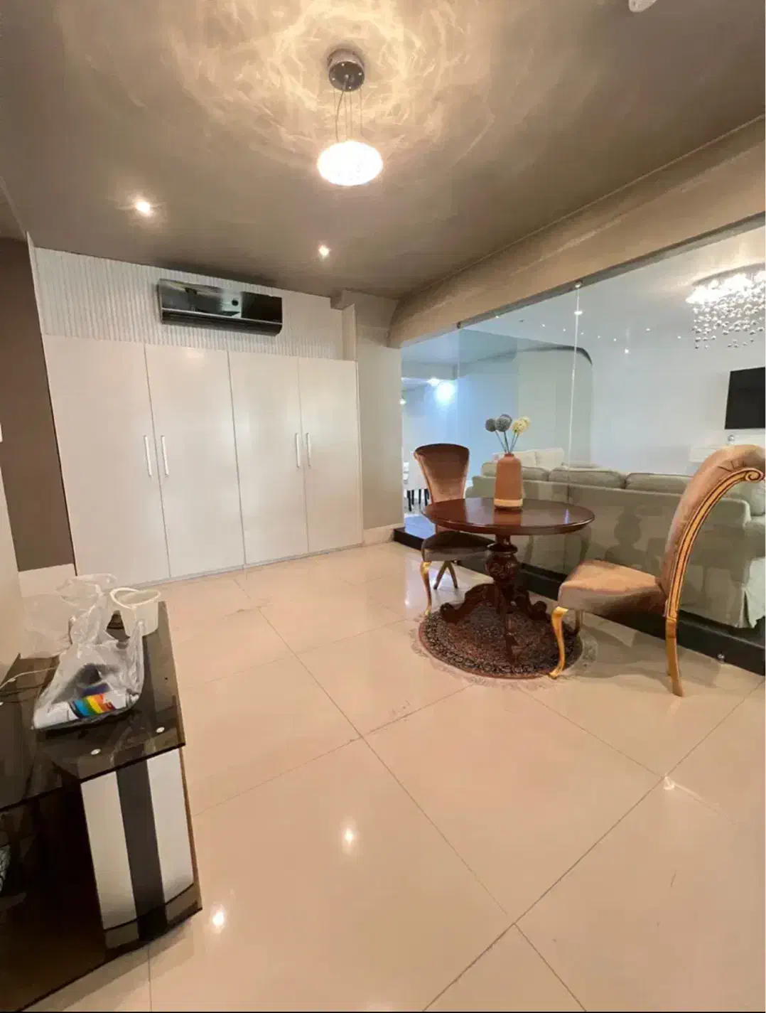 فرشته ۲۵۰ متر برج طبقات بالا /۳ خواب مستر