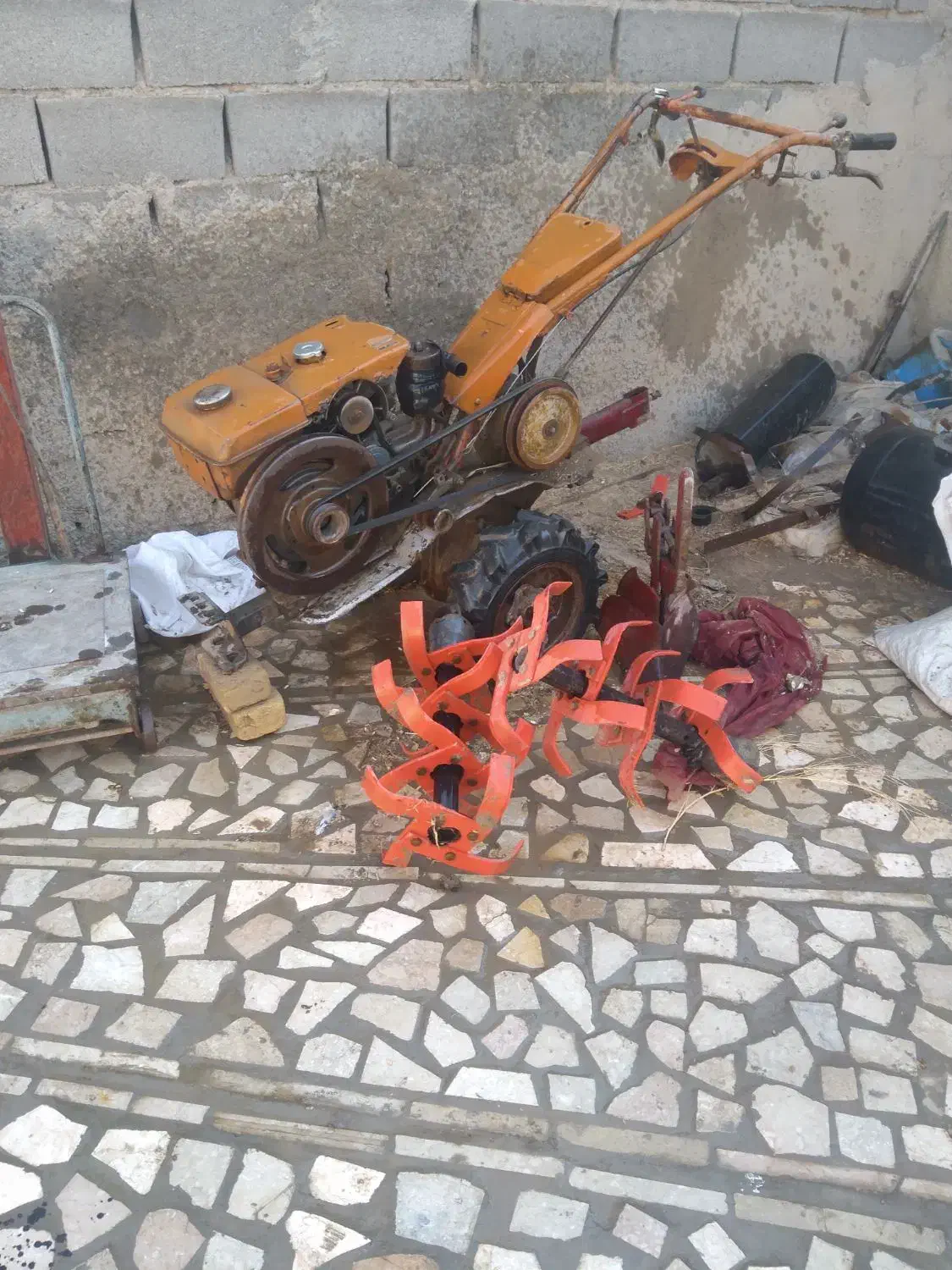 تیلرمیتسوبشی ژاپنی|خدمات باغبانی و درختکاری|نیشابور, شریعتی|دیوار