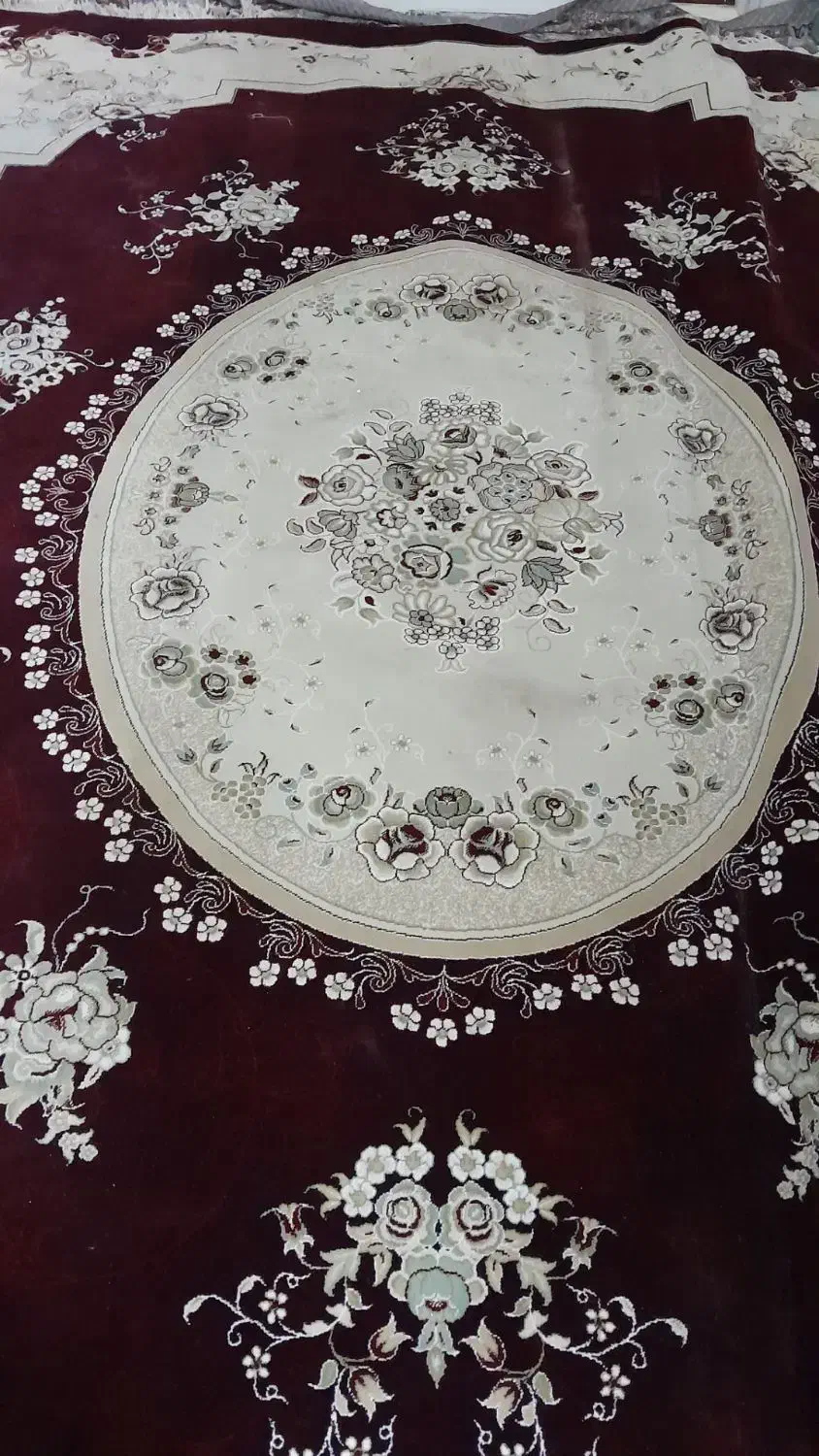 فرش سه در چهار با قیمت مناسب به فروش می‌رسد|فرش|سبزوار, پاسداران|دیوار