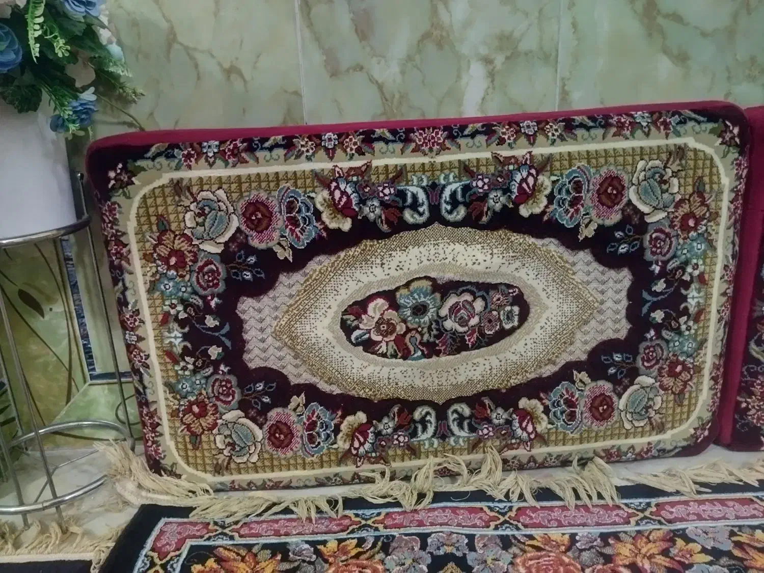 فروش فرش ۷۰۰شانه و پشتی|فرش|چابهار, |دیوار