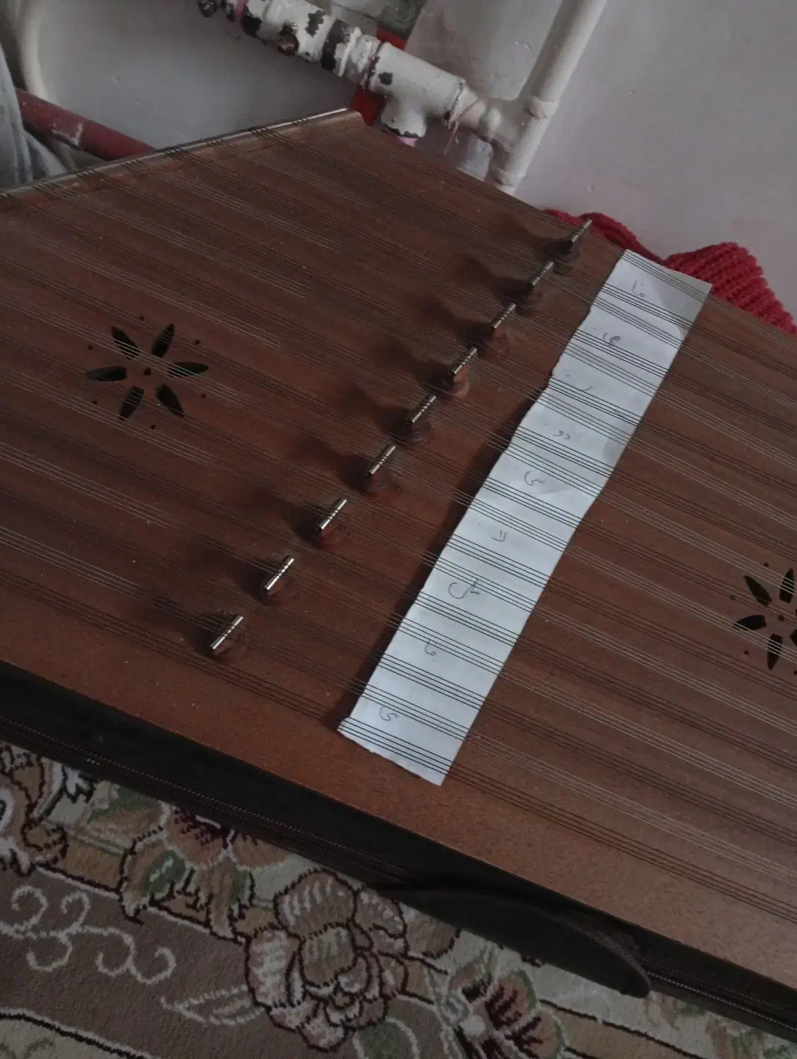 سنتور موسوی دو مهر در حد نو معاوضه با گیتار|سازهای سنتی|قم, میرزائیه|دیوار