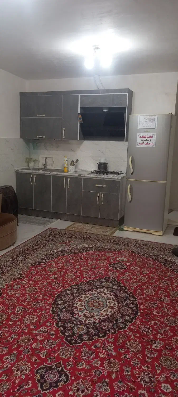 سوئت ۴۰متری اجاره به صورت ساعتی. روزانه .هفتگی|اجارهٔ کوتاه‌مدت آپارتمان و سوئیت|کوچصفهان, |دیوار