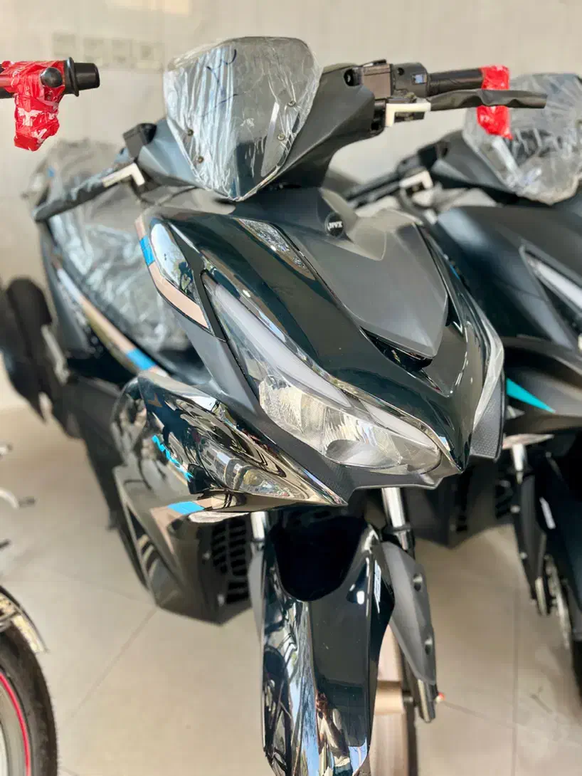 موتور ایروکس 170 NVX ان وی ایکس۱۴۰۴ صفر بیمه تیزرو|موتورسیکلت|اراک, |دیوار