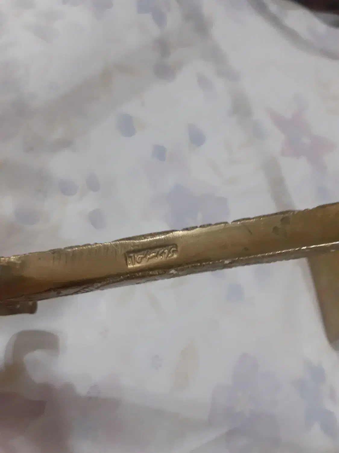 اشیاء قدیمی|کلکسیون اشیاء عتیقه|نجفآباد, قلعه سفید|دیوار