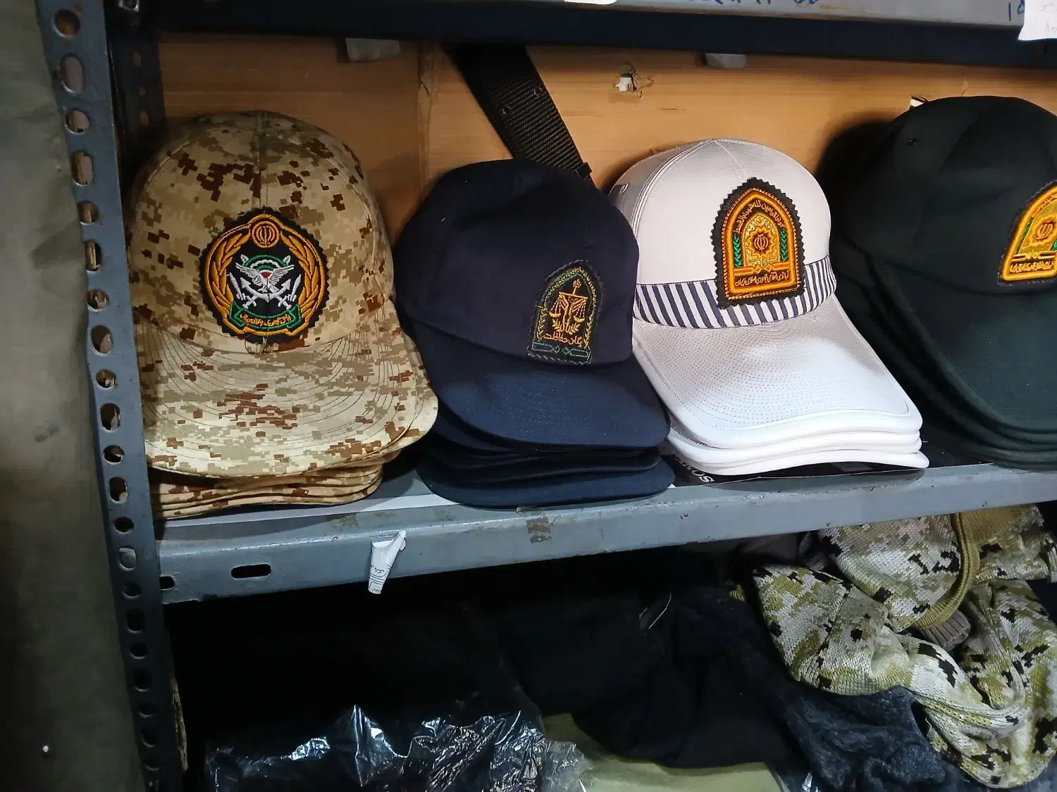 فروشگاه نظامی در تاکستان|لباس|تاکستان, |دیوار