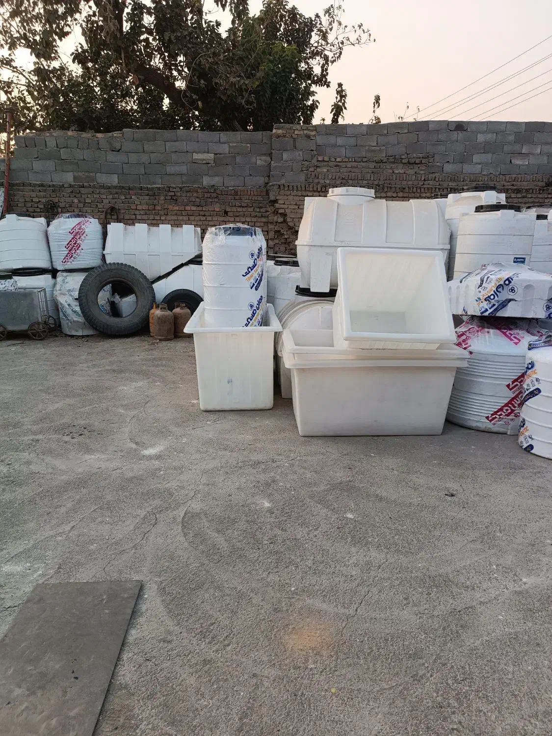 تانکر آب پلاستیکی سه لایه|مصالح و تجهیزات ساختمان|قدس, شهرقدس|دیوار