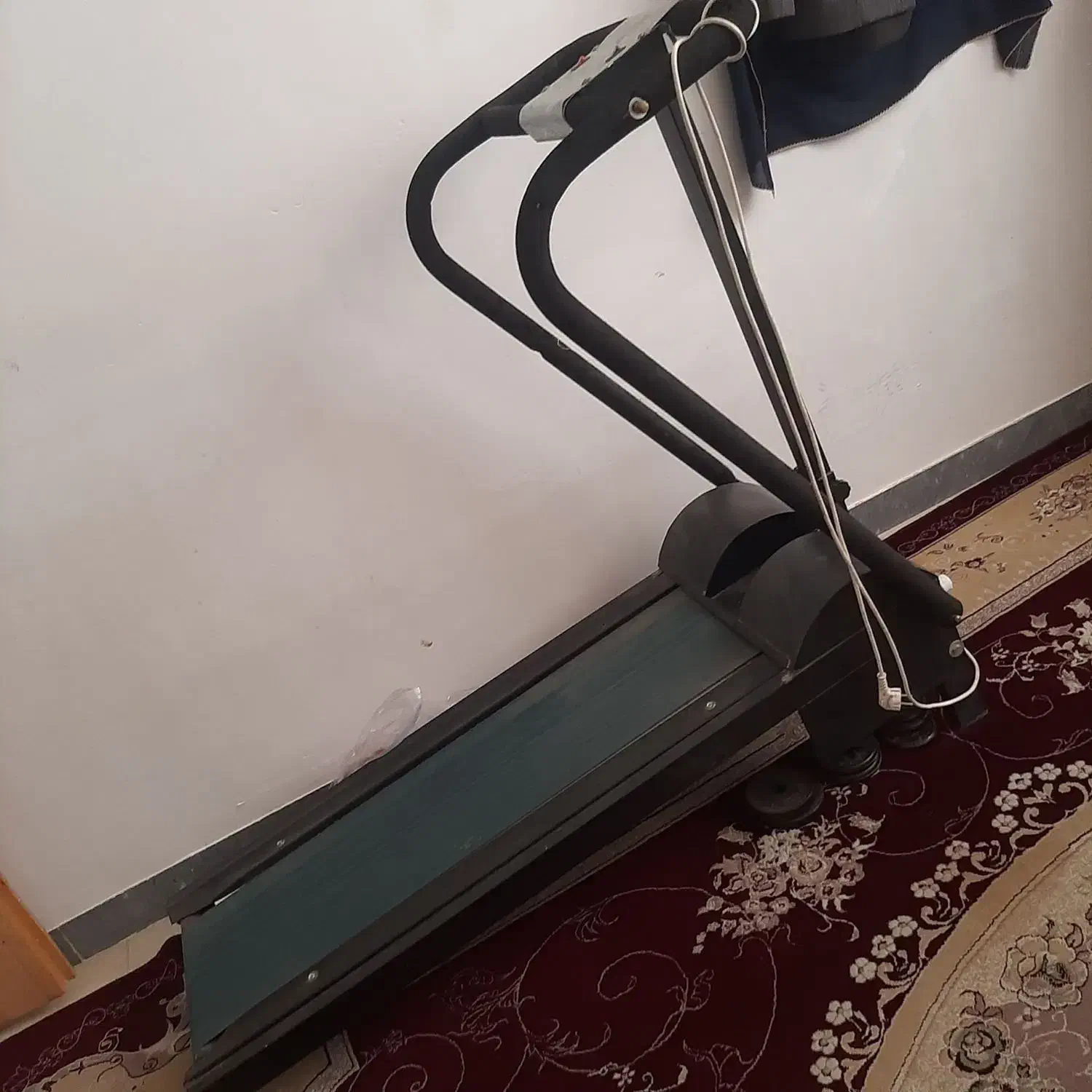 تردمیل،پرده|تجهیزات ورزشی|اسلام‌‌آباد غرب, |دیوار