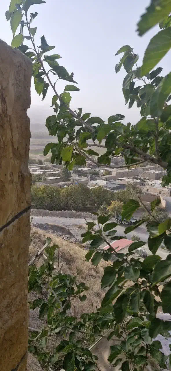 ویلا مشرف به سد و روستای کارده بسیار خوش منظره|فروش خانه و ویلا|مشهد, کارده|دیوار