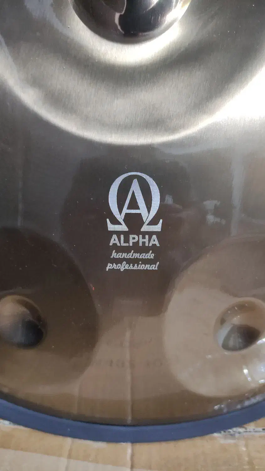 هنگدرام|درام و پرکاشن|رشت, امین الضرب|دیوار