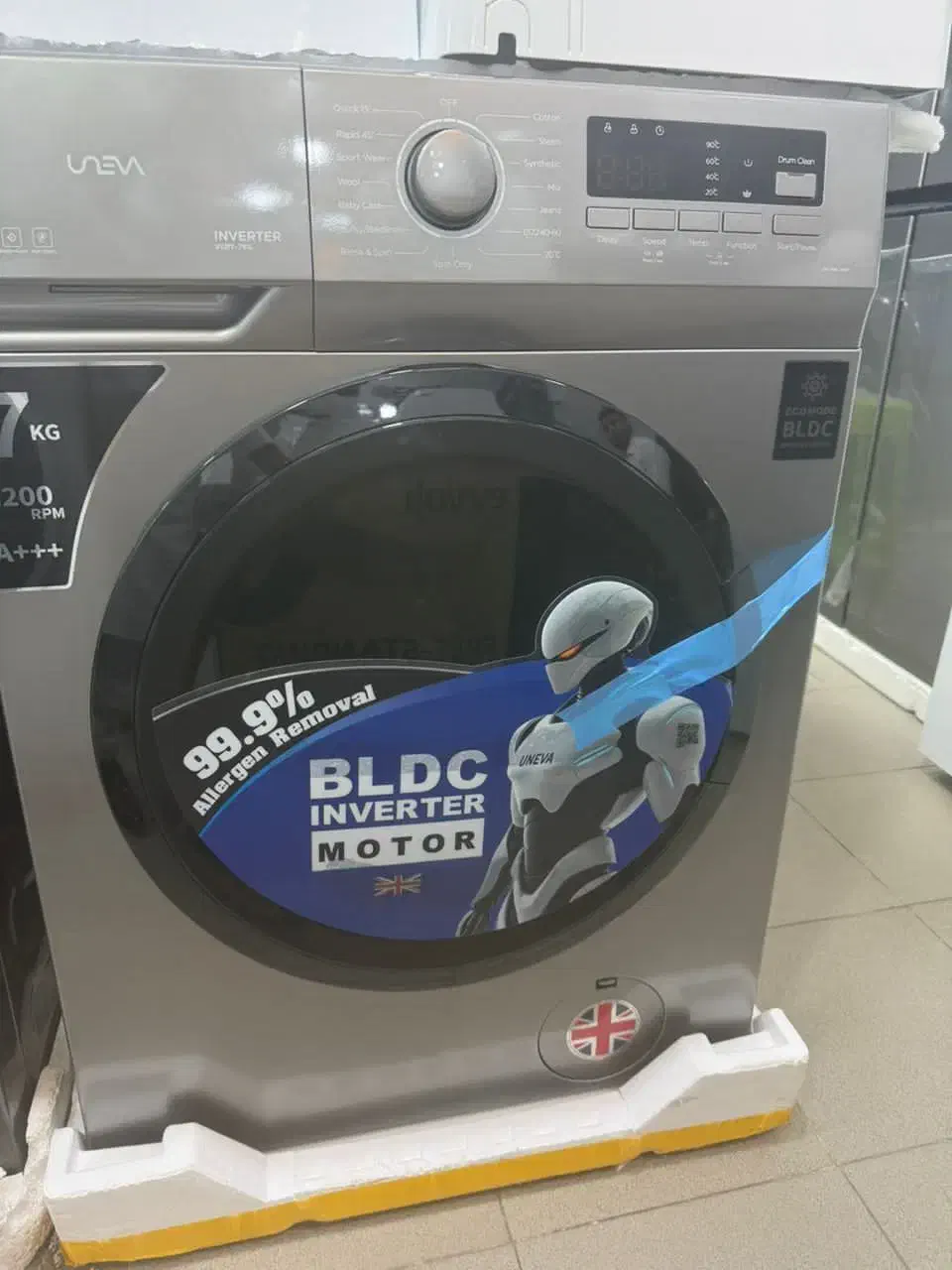 لباسشویی درب فضایی مارک ایوولی و یونیوا|ماشین لباسشویی و خشک‌کن لباس|میناب, |دیوار