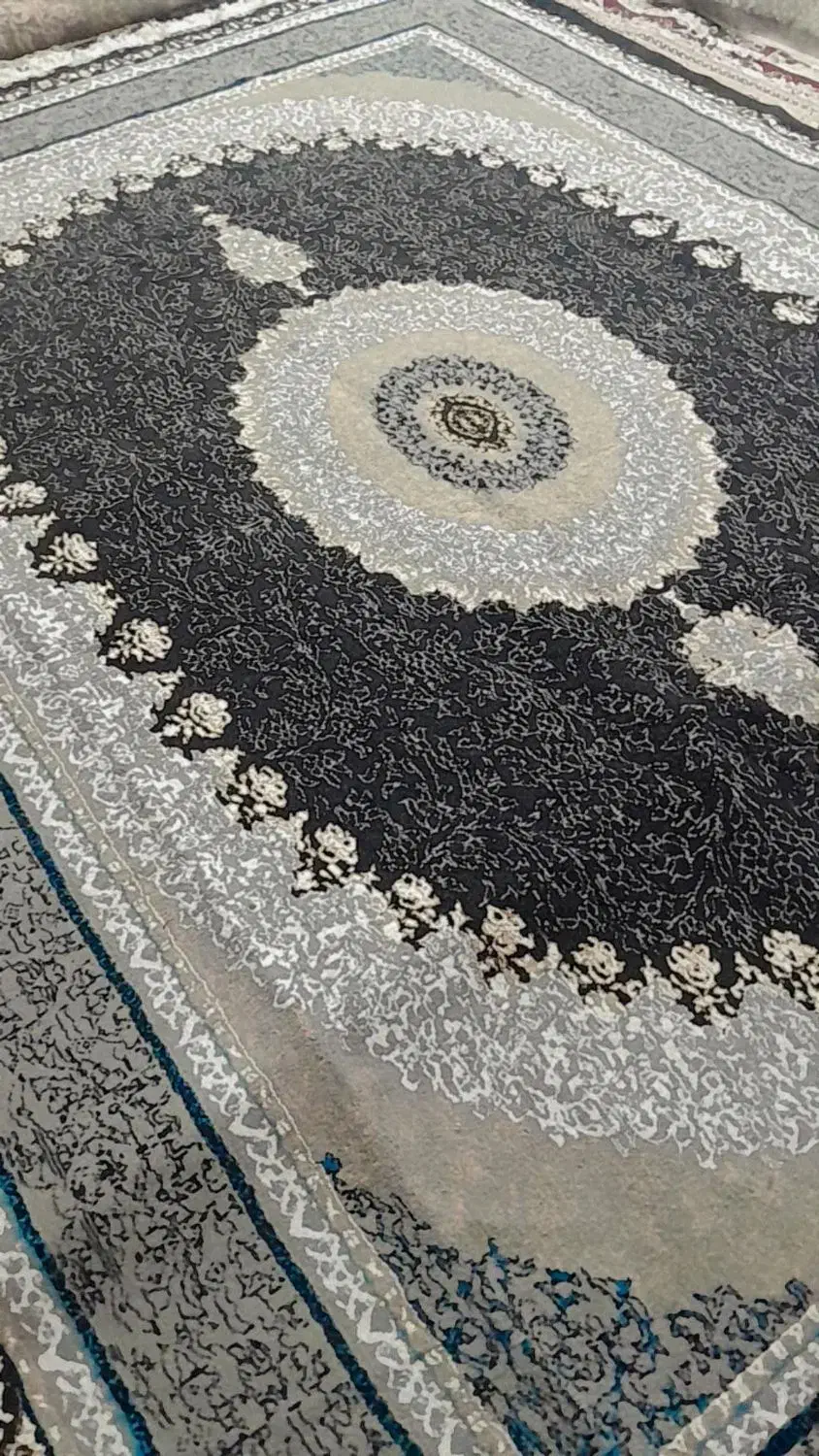 2فرش12متری دوتاشون با قیمت 8ملیون پانصد|فرش|اهواز, کوی علوی|دیوار