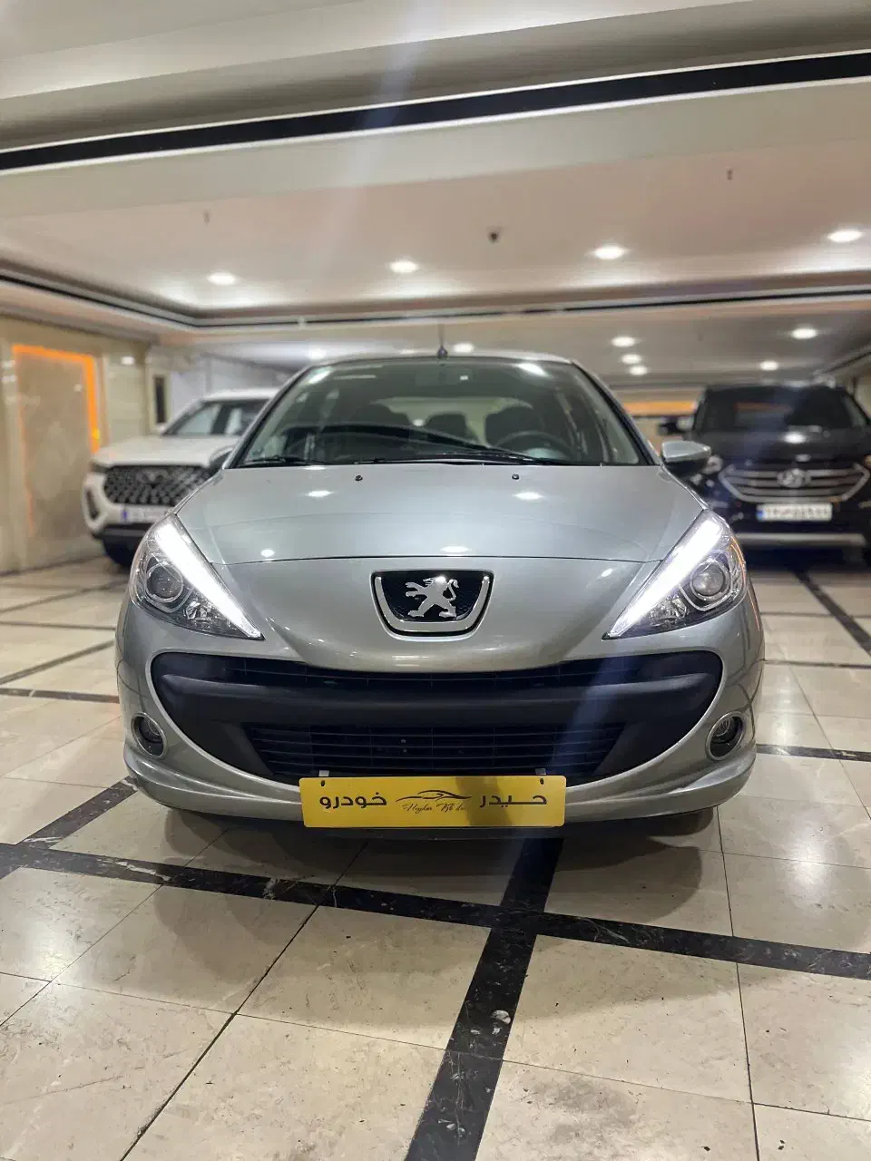 207دنده فلز ، نقد و اقساط ،موجود نمایشگاه|خودرو سواری و وانت|تهران, سهروردی|دیوار