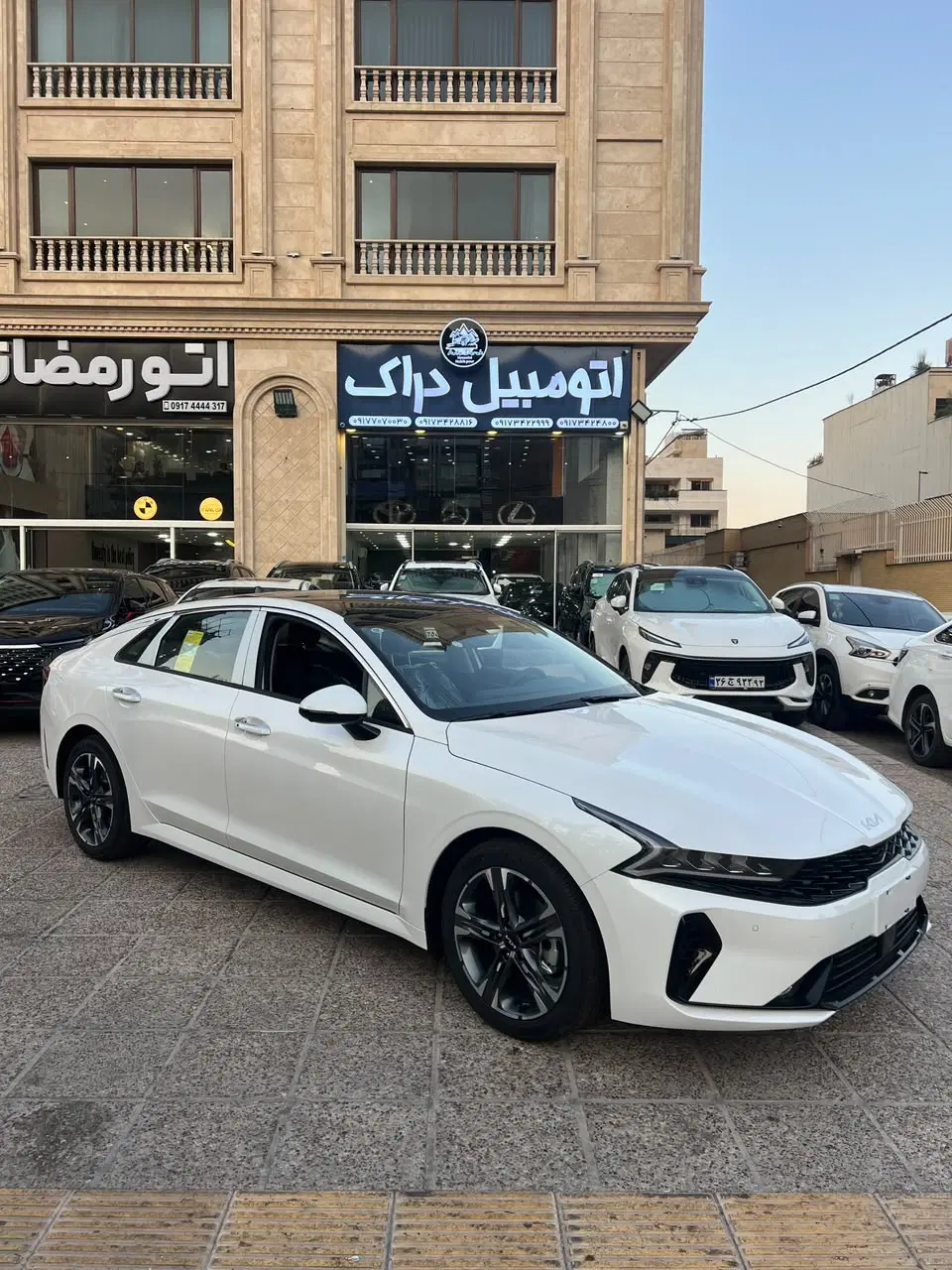 kIA OPTIMA|خودرو سواری و وانت|شیراز, فرهنگ شهر|دیوار