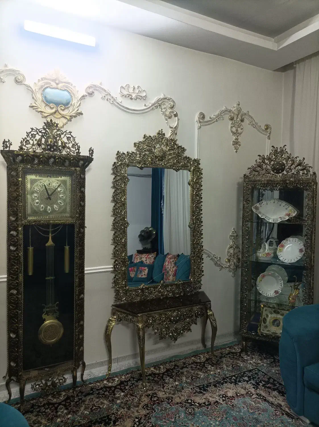 ست ساعت آینه و گنجه فلزی|بوفه، ویترین، کنسول|مشهد, خواجه ربیع|دیوار