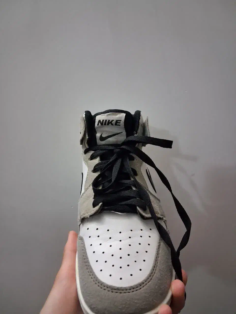 کفش|کیف، کفش، کمربند|اسلامیه, |دیوار