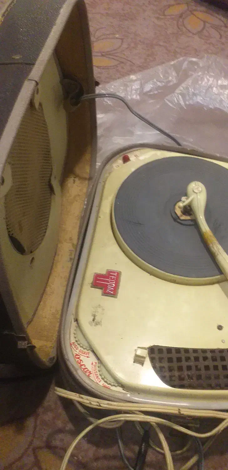 گرام عتیقه روشن میشه ولی بلد نیستیم|کلکسیون اشیاء عتیقه|شیراز, لشکری‎|دیوار