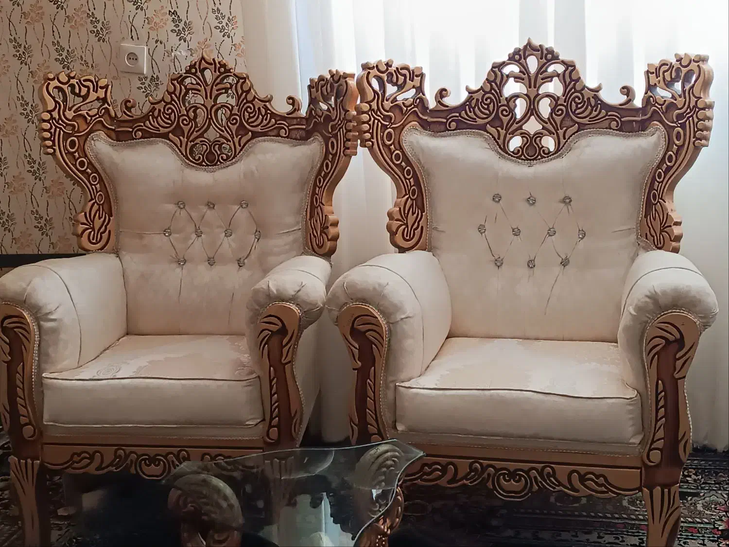 مبل سلطنتی7نفره|مبلمان خانگی و میز عسلی|آزادشهر, |دیوار