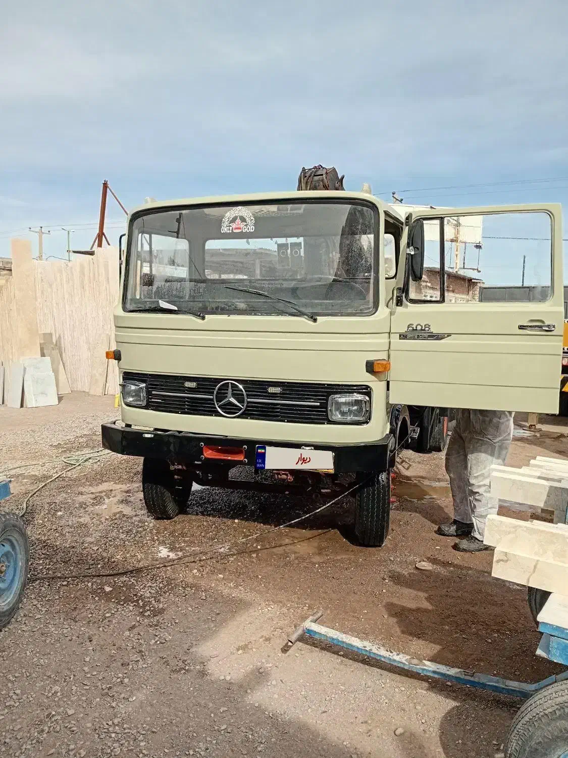 خاور 608 جرثقیل|خودرو سنگین|رفسنجان, |دیوار