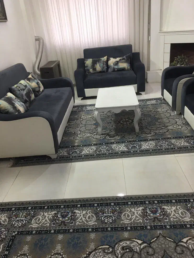 فروش فوری مبل راحتی هفت نفره در حد نو|مبلمان خانگی و میز عسلی|طرقبه, |دیوار