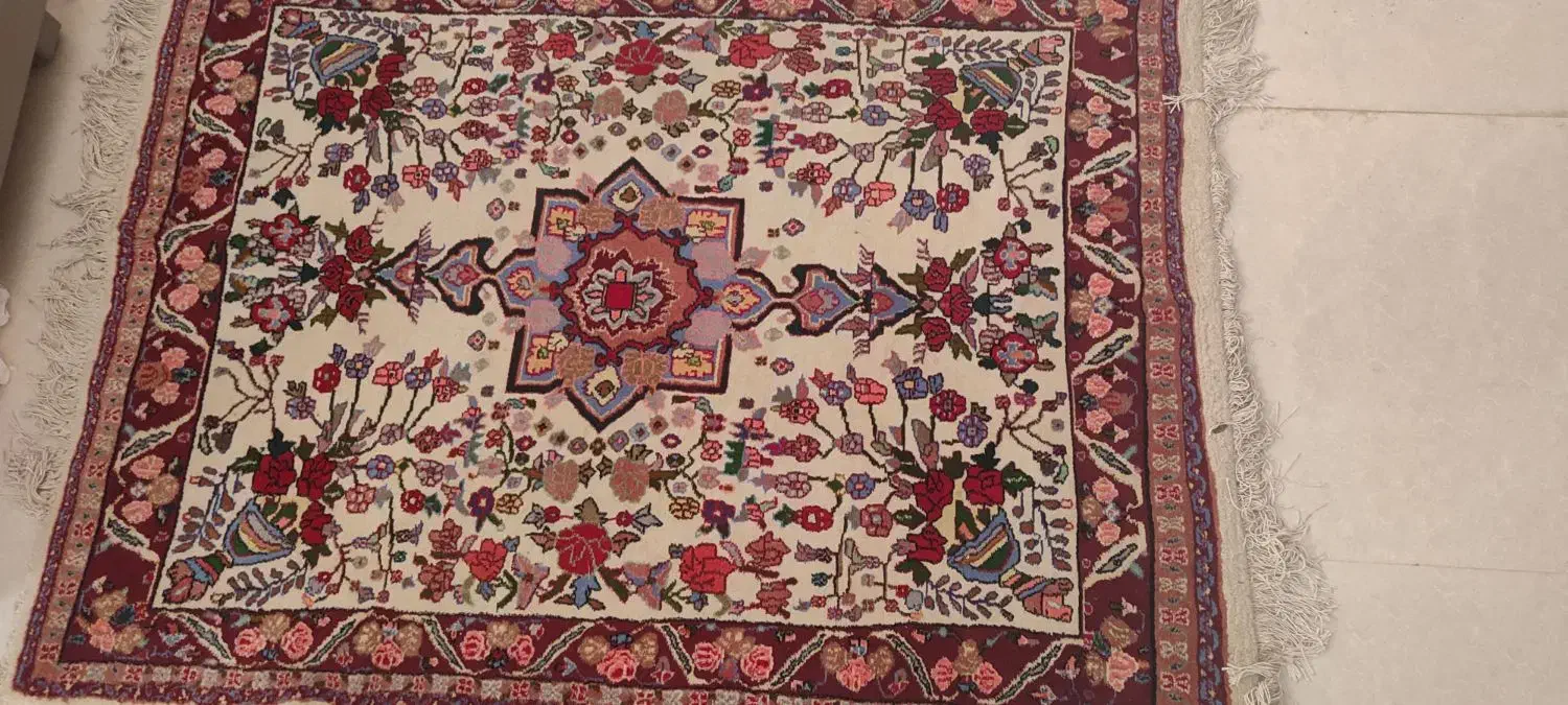 قالیچه دستباف زینتی|فرش|کاشان, دانش|دیوار