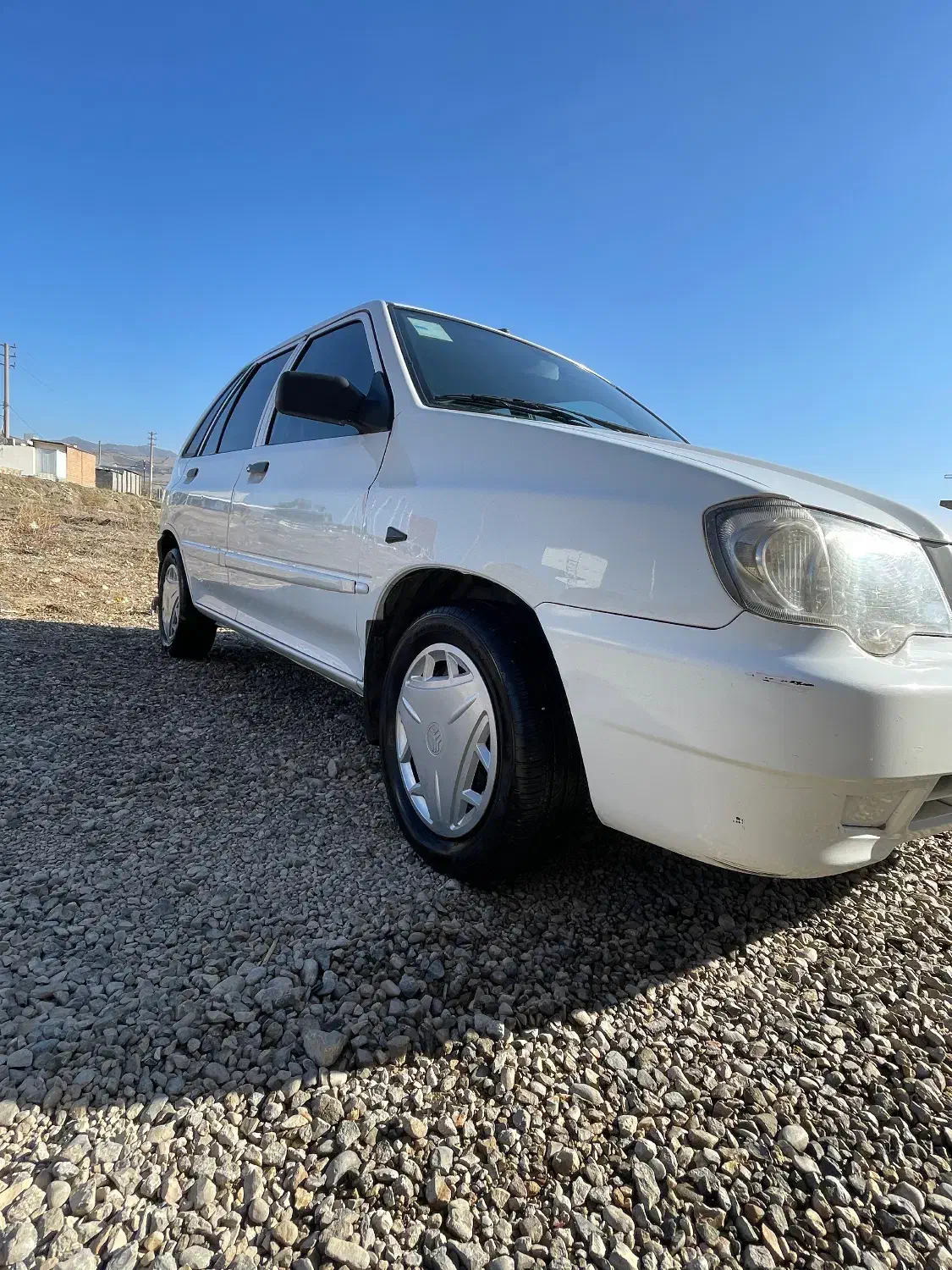 111سفید ۹۴ درجه یک|خودرو سواری و وانت|مینودشت, |دیوار