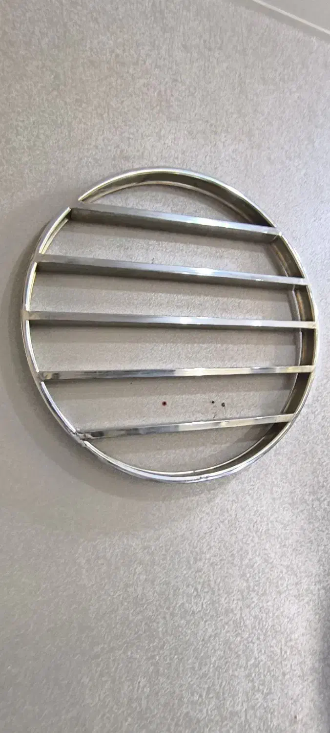 فروش وسایل میز ناخن ترولی همه کاره و استند|آرایشگاه و سالن‌های زیبایی|جیرفت, |دیوار