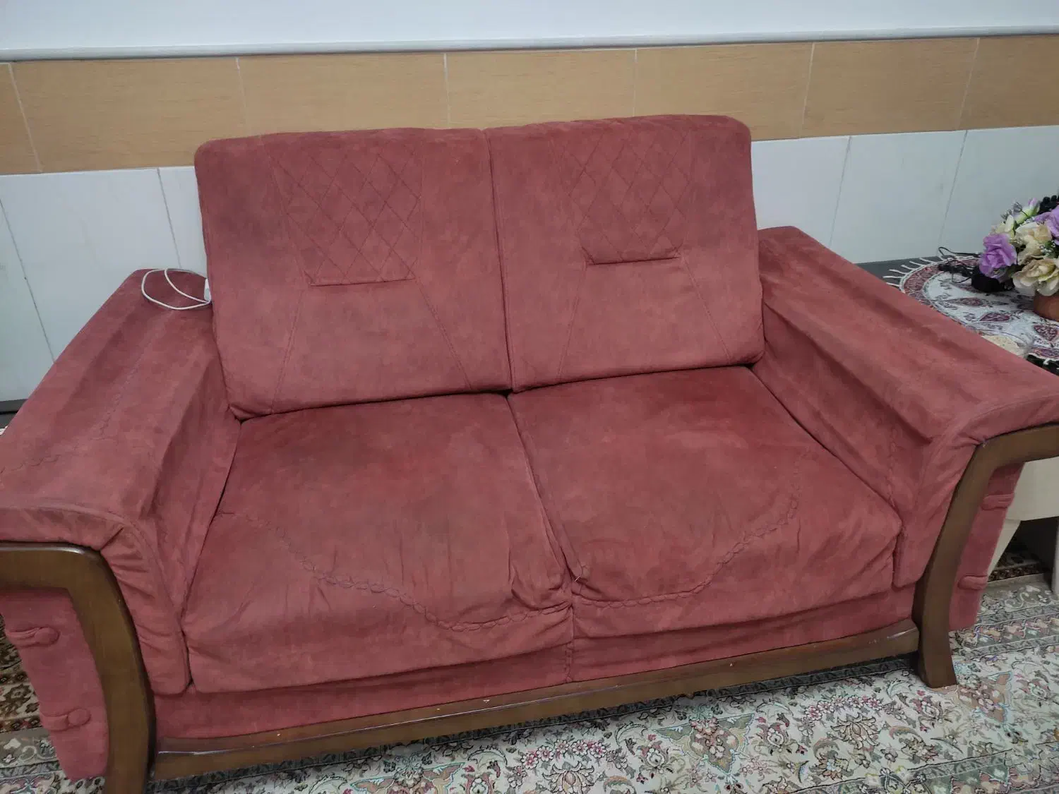 مبل راحتی کارکرده|مبلمان خانگی و میز عسلی|قم, انصار‌الحسین|دیوار